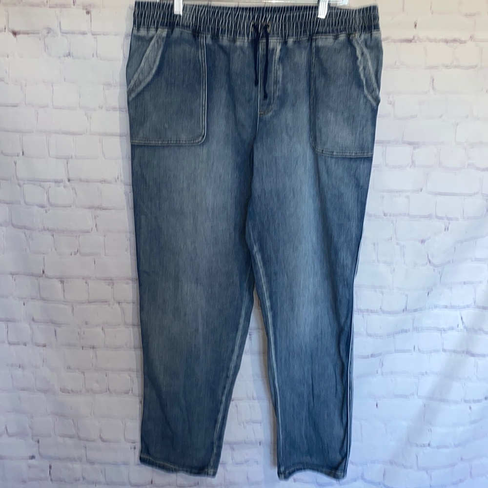 Maurices Joggers Size 14